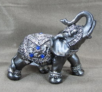 TLQ153     Сувенир Слон серебряный с синими стразами, мини   H*L*W=7,5*9*4см