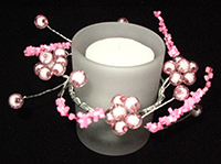 TLV103   HYGR6602pink   Подсвечник со свечой  Ягодки  с бусинками розовый